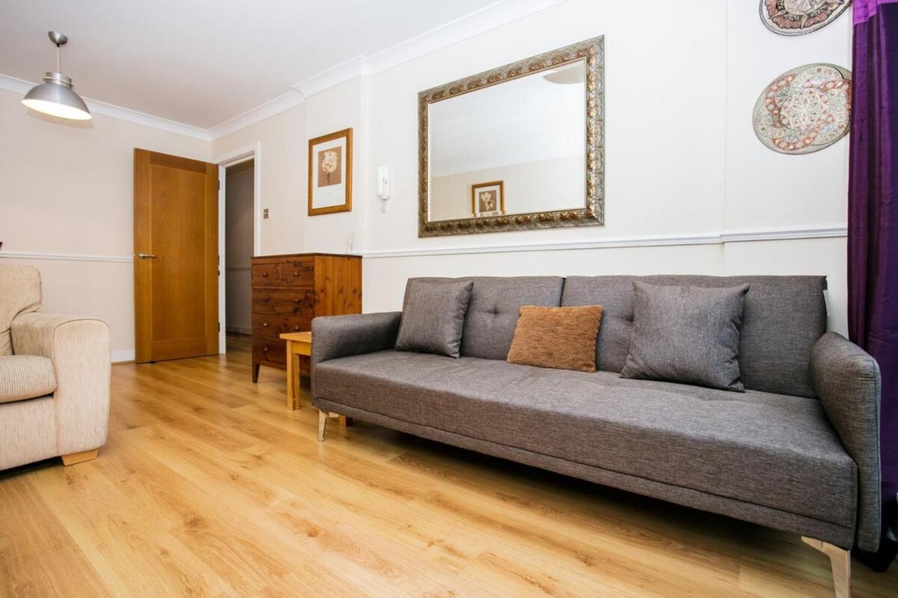 1 Bedroom Apartment On The Riverbank Near St Paul'S London Exterior photo